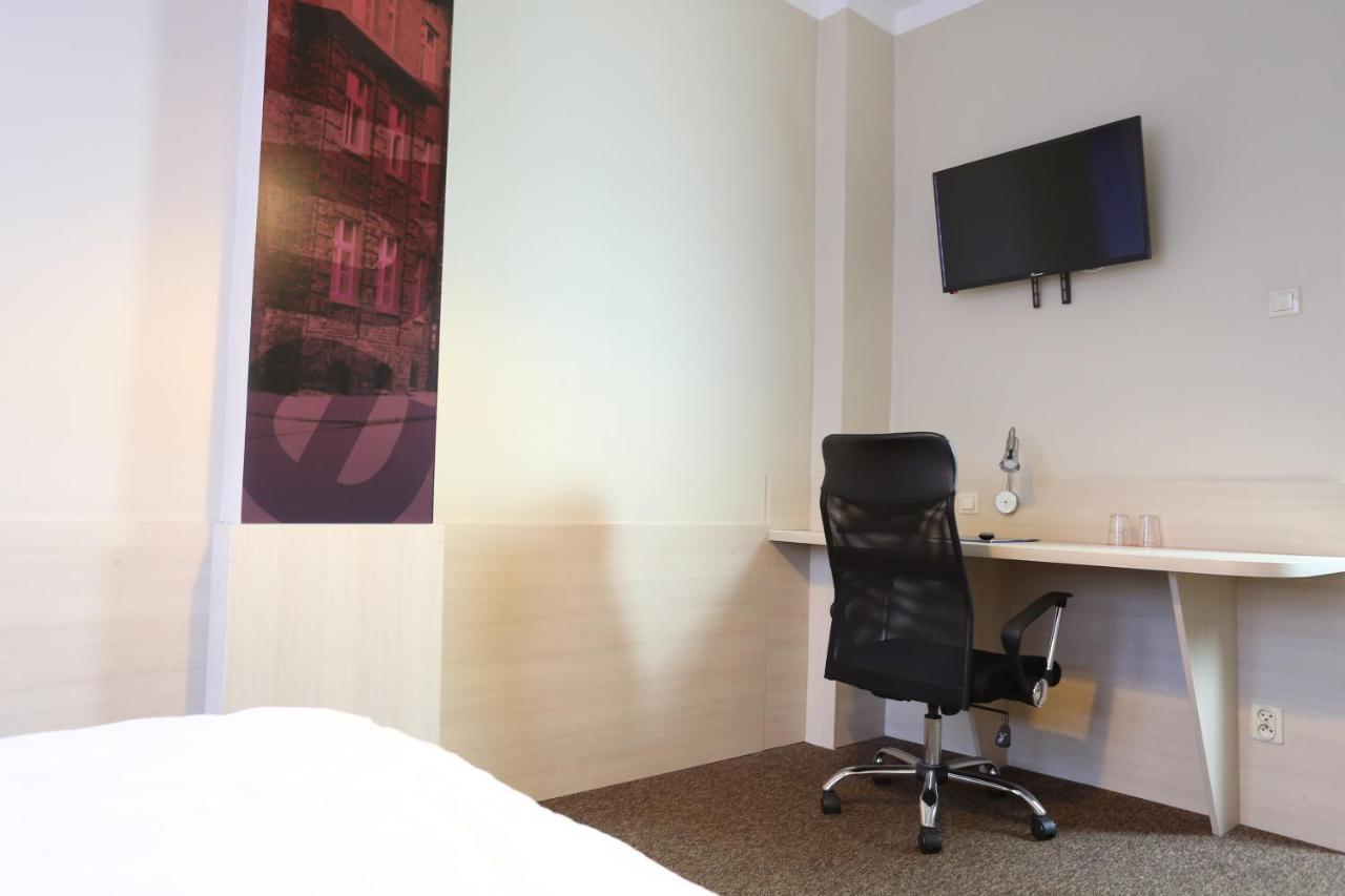 Eurohotel Katowice Nikiszowiec Bagian luar foto