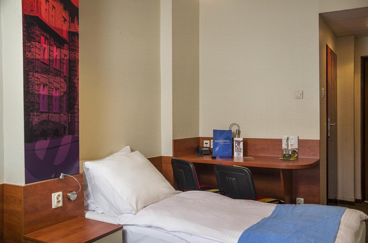 Eurohotel Katowice Nikiszowiec Bagian luar foto